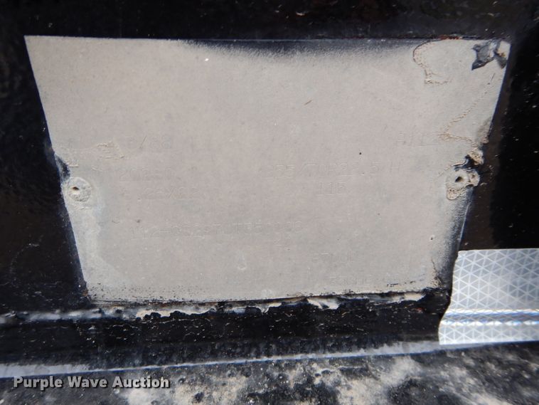 image for item DH2669 1988 Eager Beaver 35GHG lowboy equipment trailer