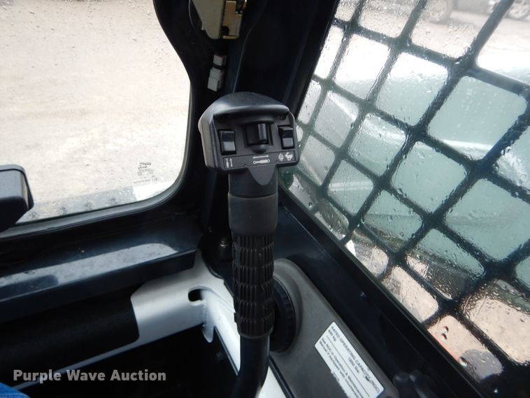 image for item DH2676 2010 Bobcat S185 skid steer