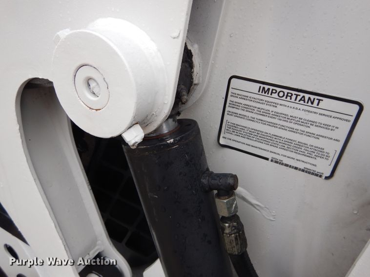 image for item DH2676 2010 Bobcat S185 skid steer