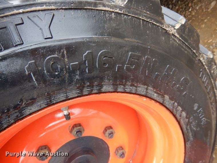 image for item DH2676 2010 Bobcat S185 skid steer