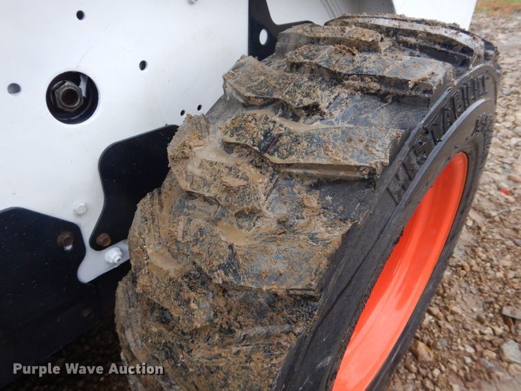image for item DH2676 2010 Bobcat S185 skid steer