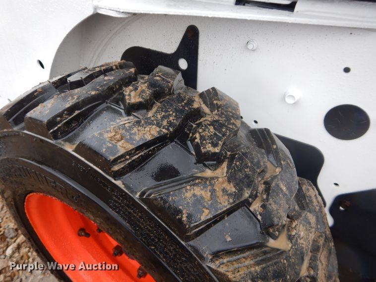 image for item DH2676 2010 Bobcat S185 skid steer