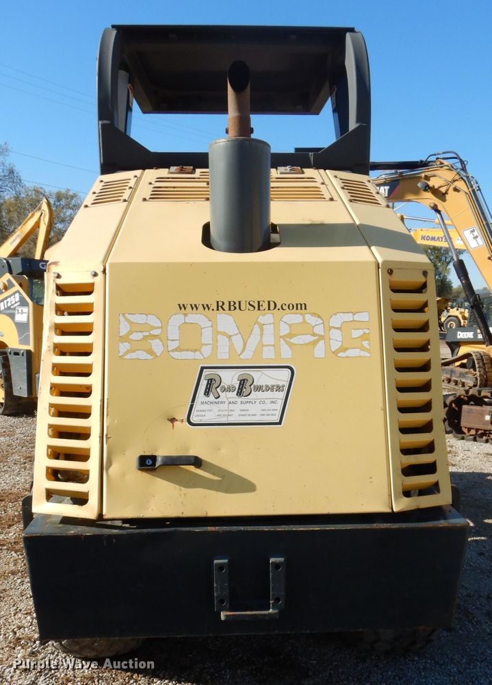 image for item DH2677 2000 Bomag BW177DH-3 single drum vibratory roller