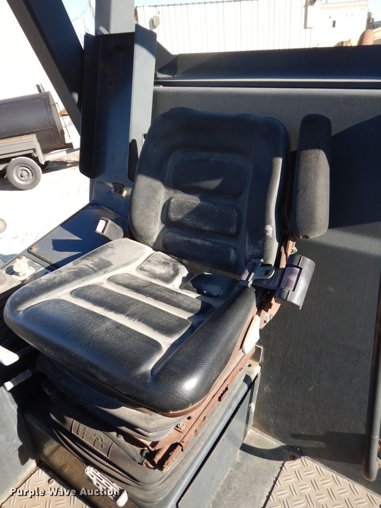 image for item DH2677 2000 Bomag BW177DH-3 single drum vibratory roller