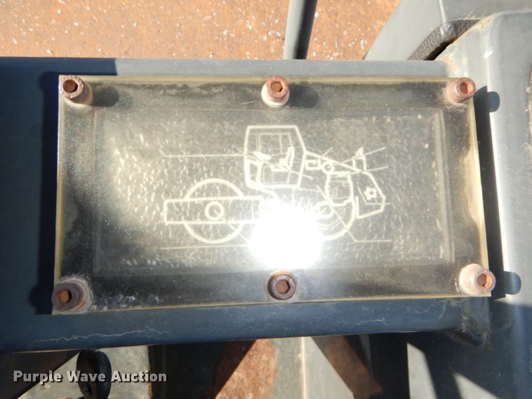 image for item DH2677 2000 Bomag BW177DH-3 single drum vibratory roller