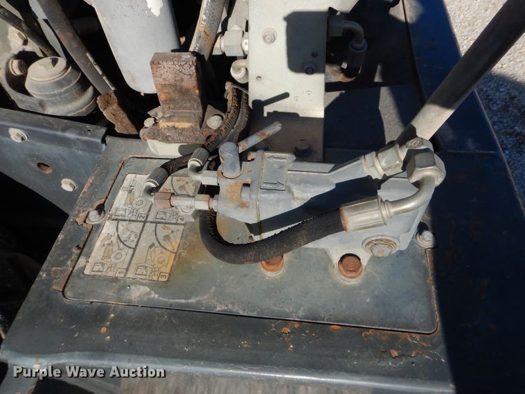 image for item DH2677 2000 Bomag BW177DH-3 single drum vibratory roller