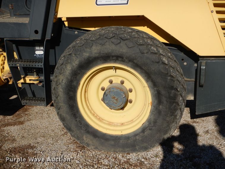 image for item DH2677 2000 Bomag BW177DH-3 single drum vibratory roller