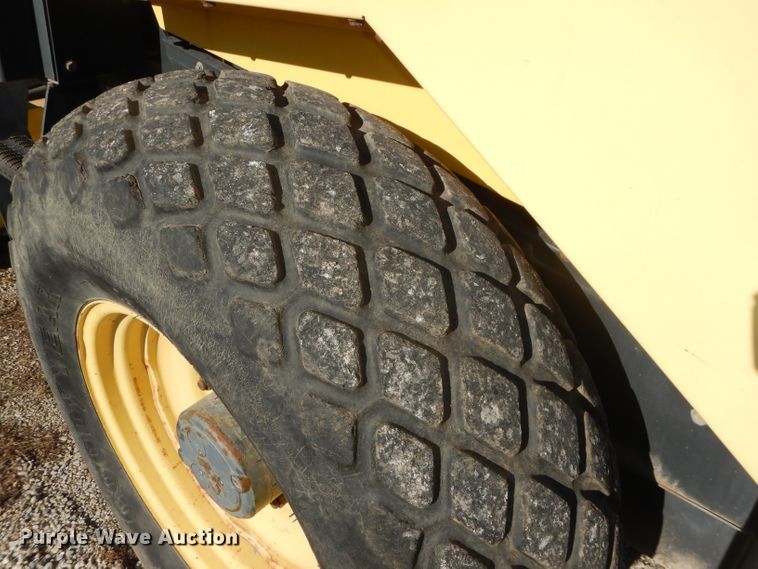 image for item DH2677 2000 Bomag BW177DH-3 single drum vibratory roller