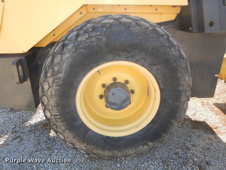 image for item DH2677 2000 Bomag BW177DH-3 single drum vibratory roller