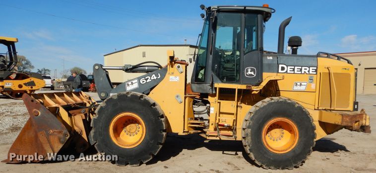 image for item DH2679 2007 John Deere 624J wheel loader