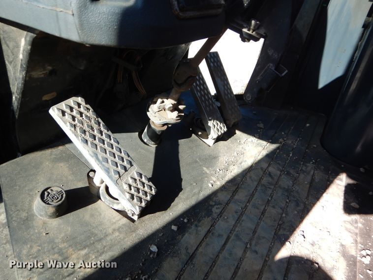 image for item DH2679 2007 John Deere 624J wheel loader