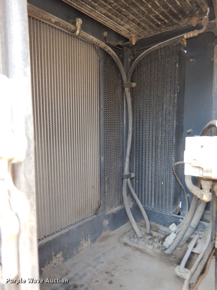 image for item DH2679 2007 John Deere 624J wheel loader