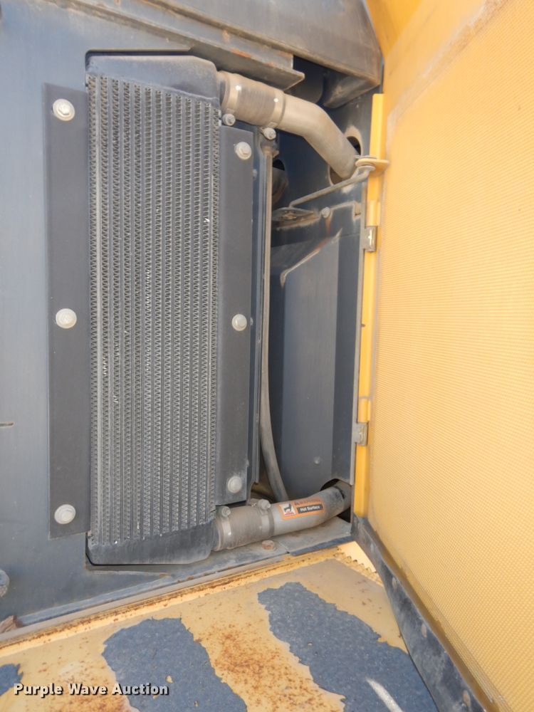 image for item DH2679 2007 John Deere 624J wheel loader