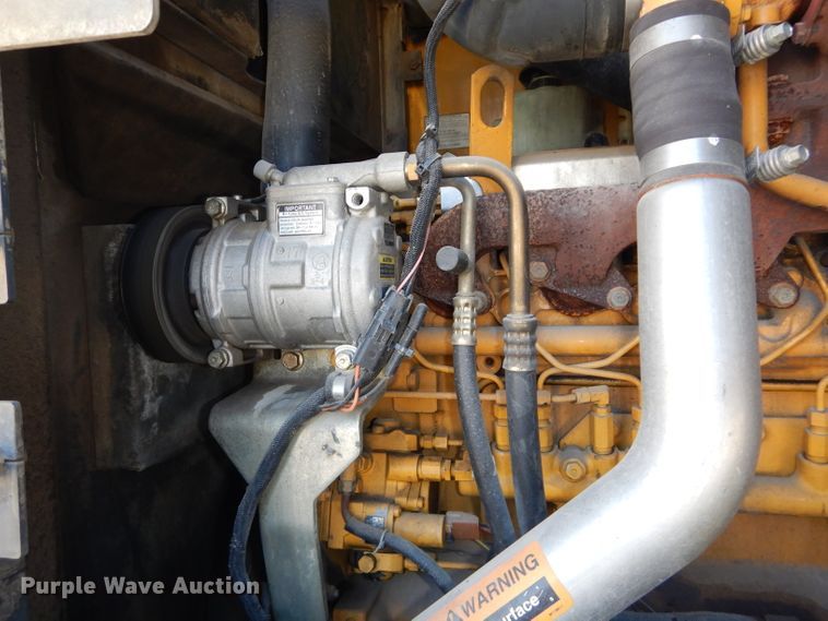 image for item DH2679 2007 John Deere 624J wheel loader