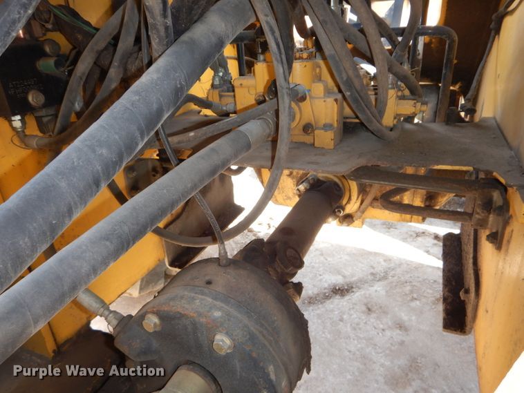 image for item DH2679 2007 John Deere 624J wheel loader