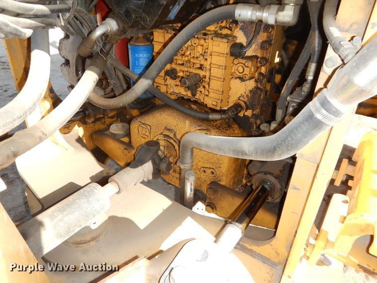 image for item DH2679 2007 John Deere 624J wheel loader