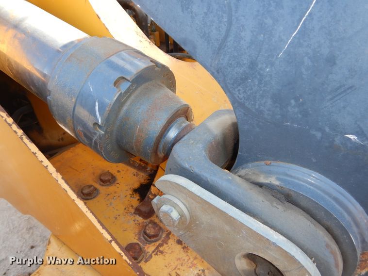 image for item DH2679 2007 John Deere 624J wheel loader