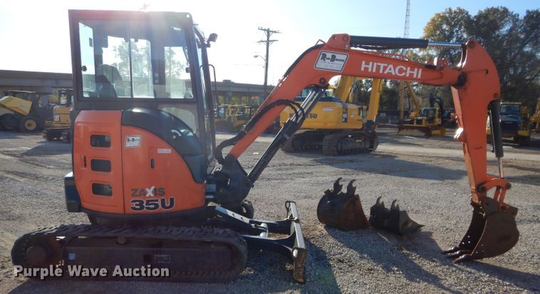 image for item DH2681 2013 Hitachi ZX35U-5N mini excavator