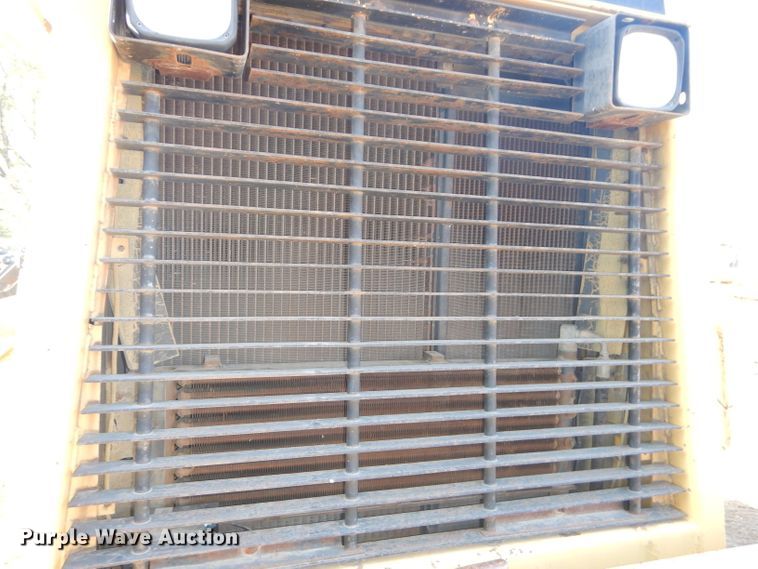 image for item DH2682 1986 Caterpillar 963 track loader