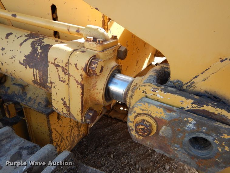 image for item DH2682 1986 Caterpillar 963 track loader