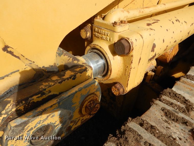 image for item DH2682 1986 Caterpillar 963 track loader