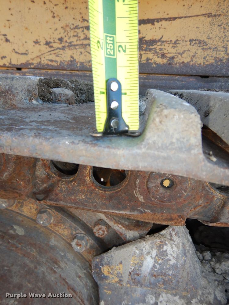 image for item DH2682 1986 Caterpillar 963 track loader