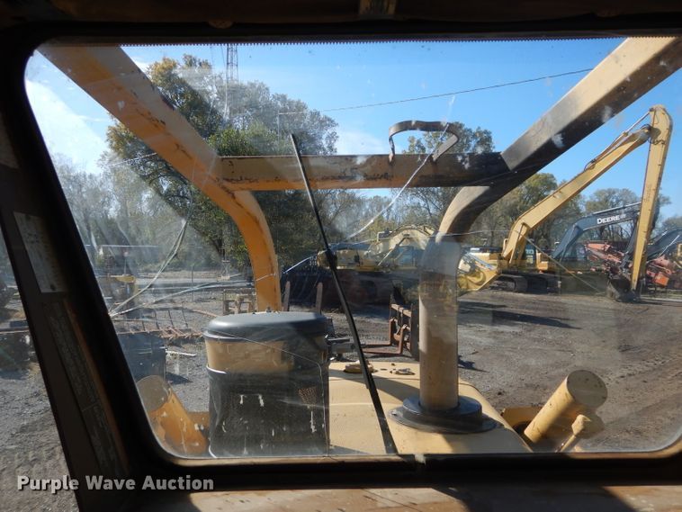 image for item DH2683 1985 Caterpillar D6D dozer