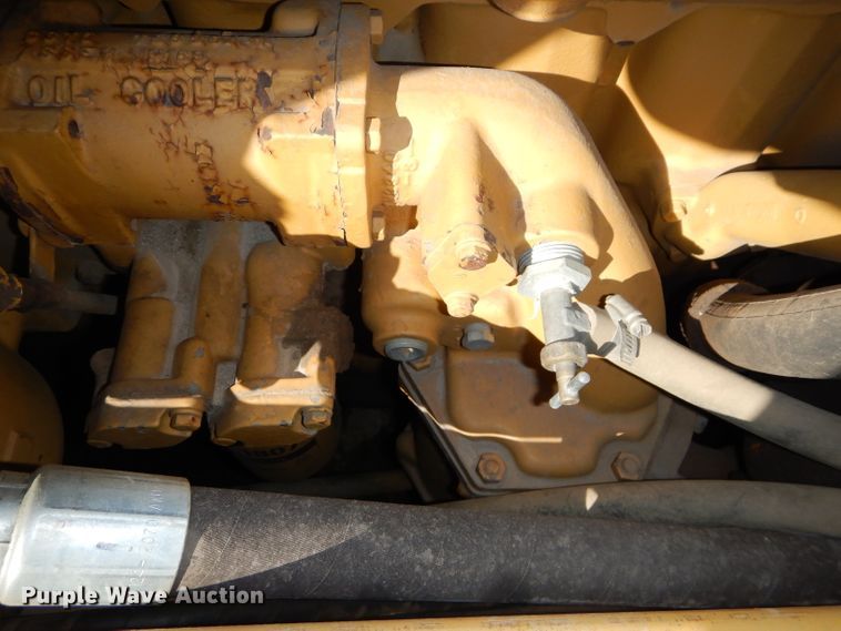 image for item DH2683 1985 Caterpillar D6D dozer