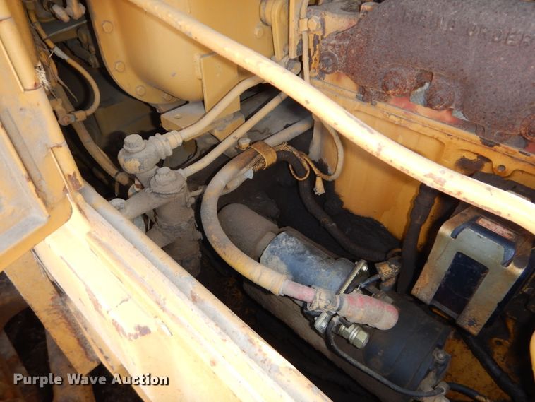 image for item DH2683 1985 Caterpillar D6D dozer