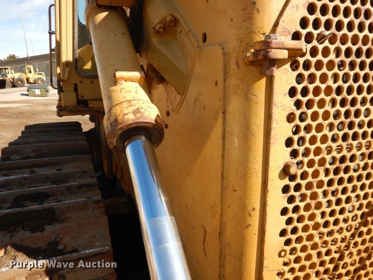 image for item DH2683 1985 Caterpillar D6D dozer