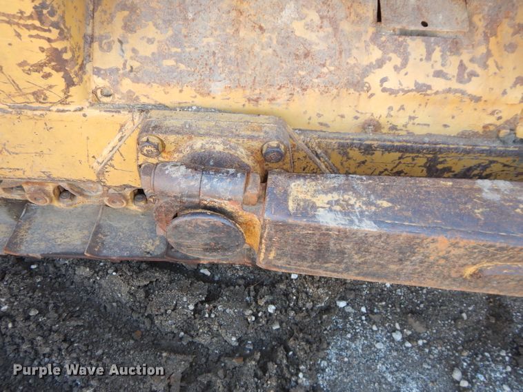 image for item DH2683 1985 Caterpillar D6D dozer