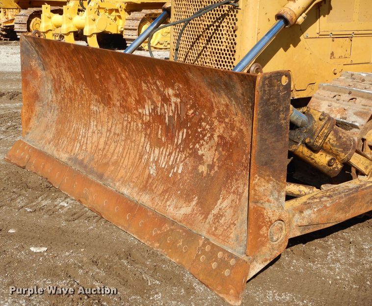 image for item DH2683 1985 Caterpillar D6D dozer
