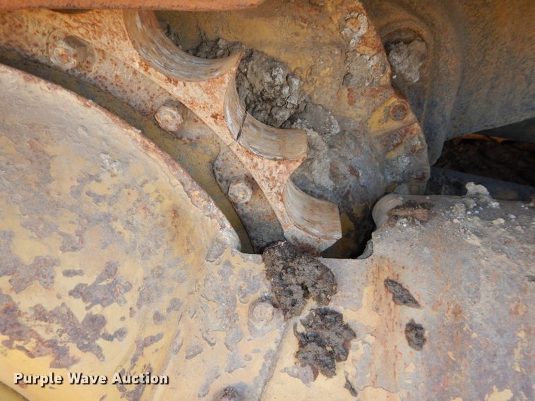 image for item DH2683 1985 Caterpillar D6D dozer