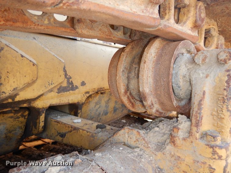 image for item DH2683 1985 Caterpillar D6D dozer