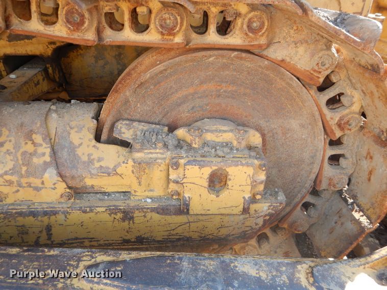 image for item DH2683 1985 Caterpillar D6D dozer