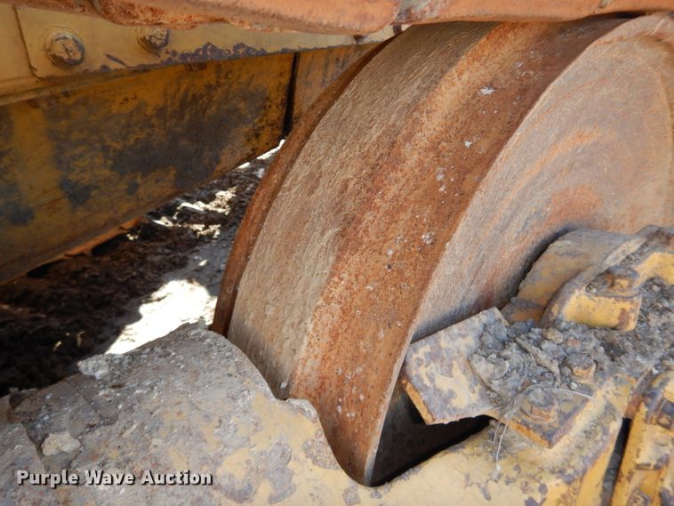 image for item DH2683 1985 Caterpillar D6D dozer