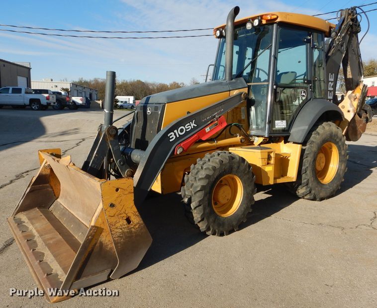 image for item DH2684 2015 John Deere 310SK backhoe