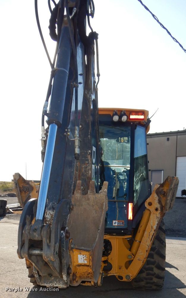 image for item DH2684 2015 John Deere 310SK backhoe