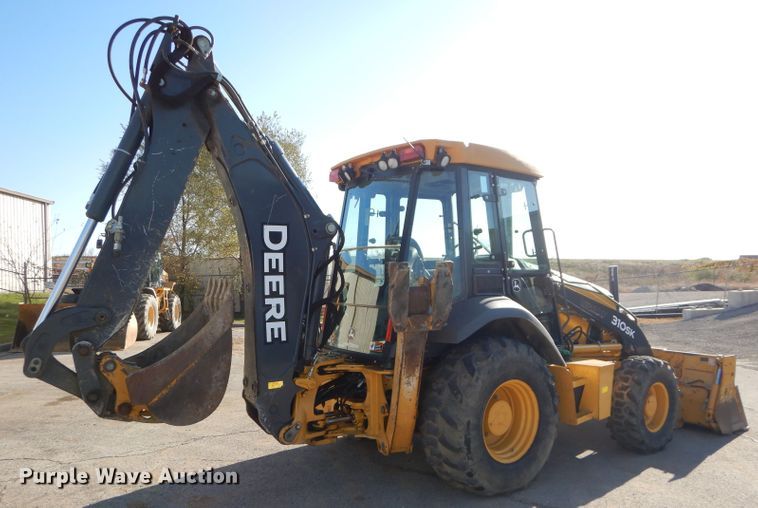 image for item DH2684 2015 John Deere 310SK backhoe