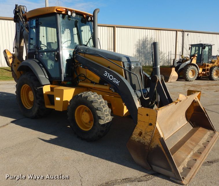 image for item DH2684 2015 John Deere 310SK backhoe