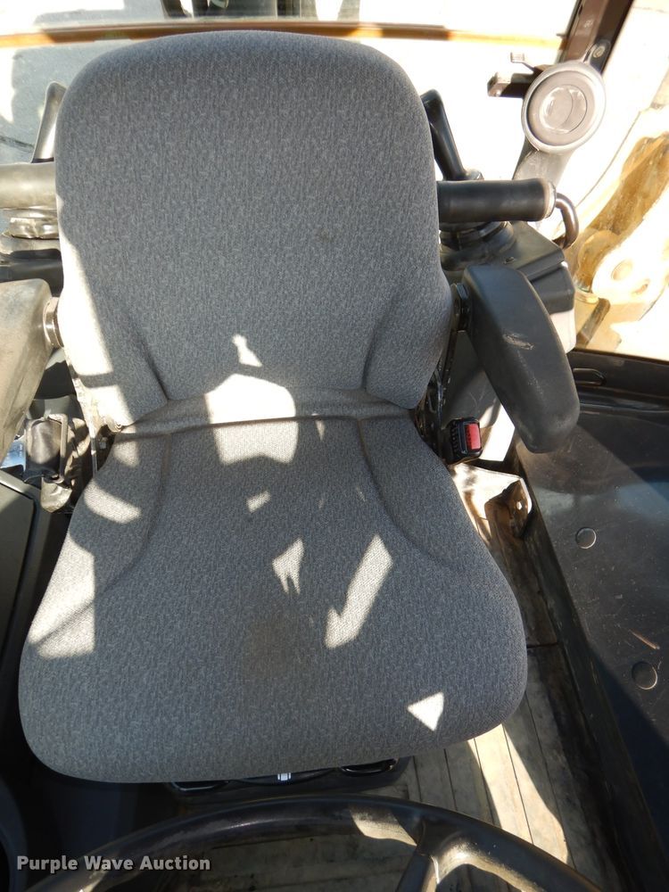 image for item DH2684 2015 John Deere 310SK backhoe