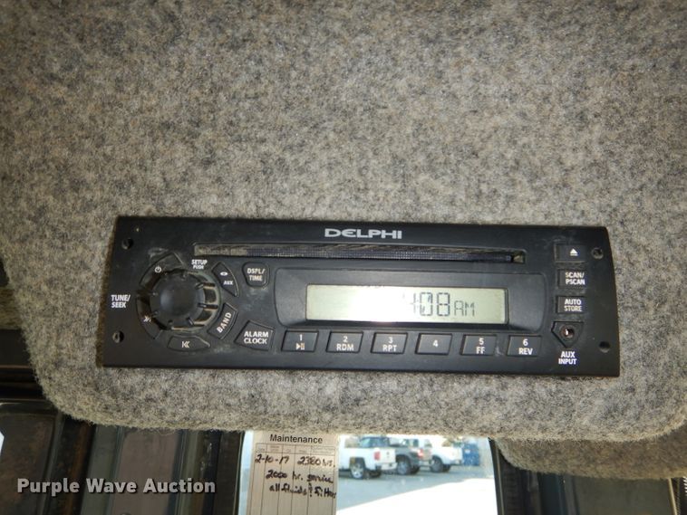 image for item DH2684 2015 John Deere 310SK backhoe