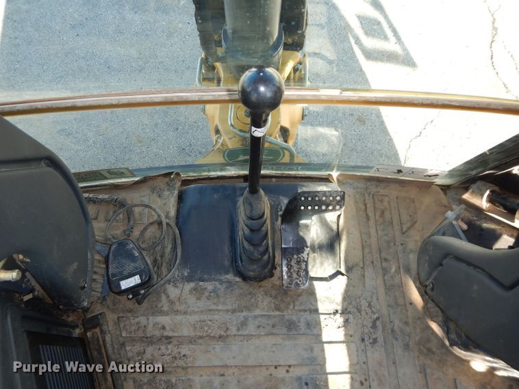 image for item DH2684 2015 John Deere 310SK backhoe