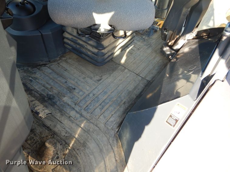 image for item DH2684 2015 John Deere 310SK backhoe