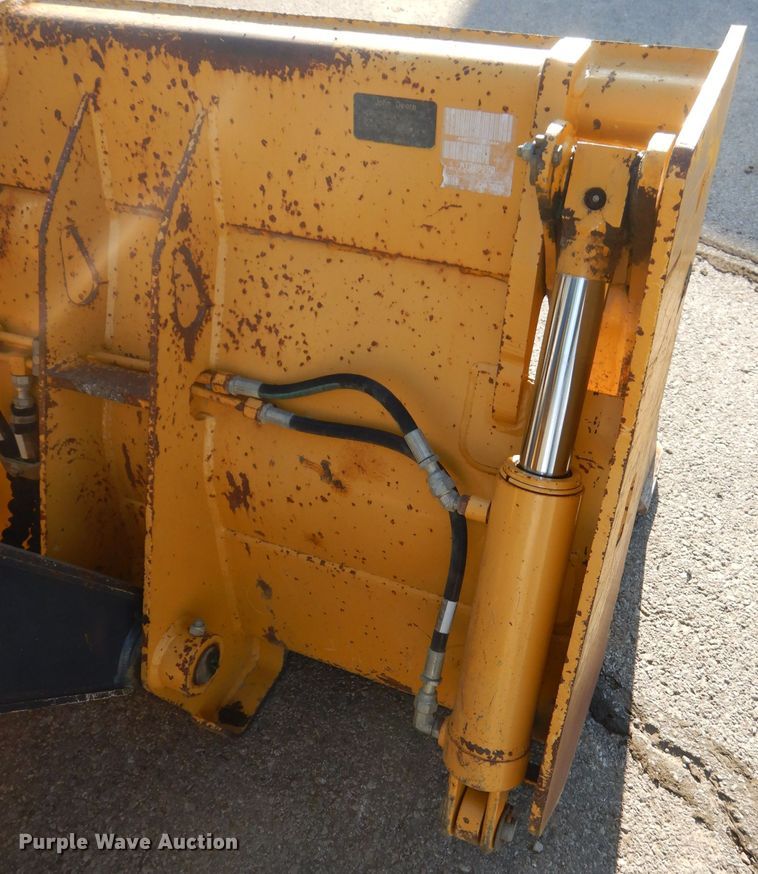 image for item DH2684 2015 John Deere 310SK backhoe