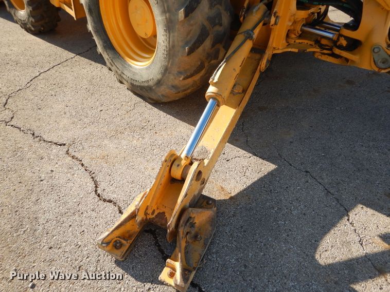 image for item DH2684 2015 John Deere 310SK backhoe