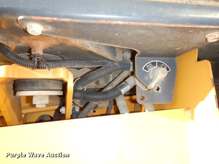 image for item DH2684 2015 John Deere 310SK backhoe