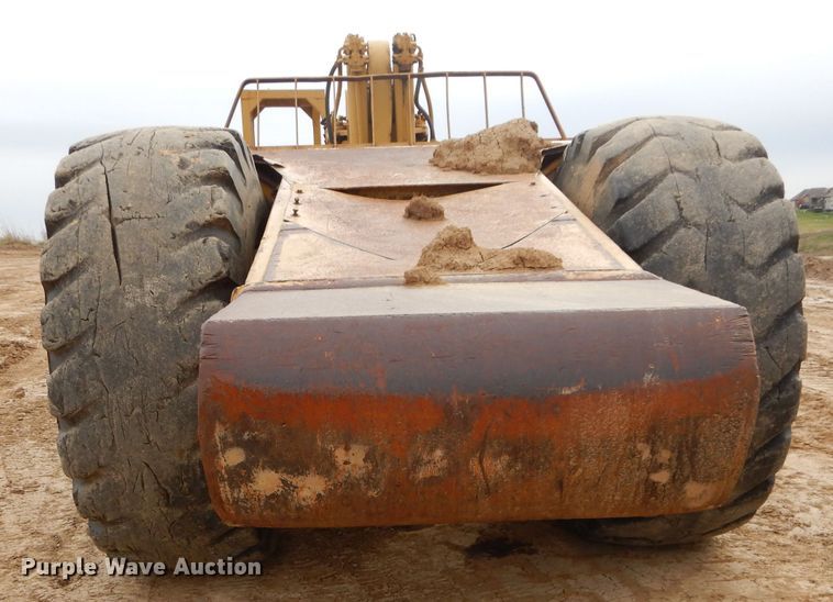 image for item DH2685 1967 Caterpillar 621 conventional scraper