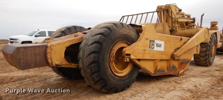 image for item DH2685 1967 Caterpillar 621 conventional scraper
