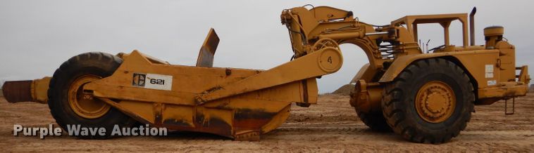 image for item DH2685 1967 Caterpillar 621 conventional scraper